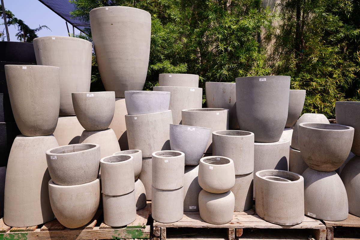 pale gray pots